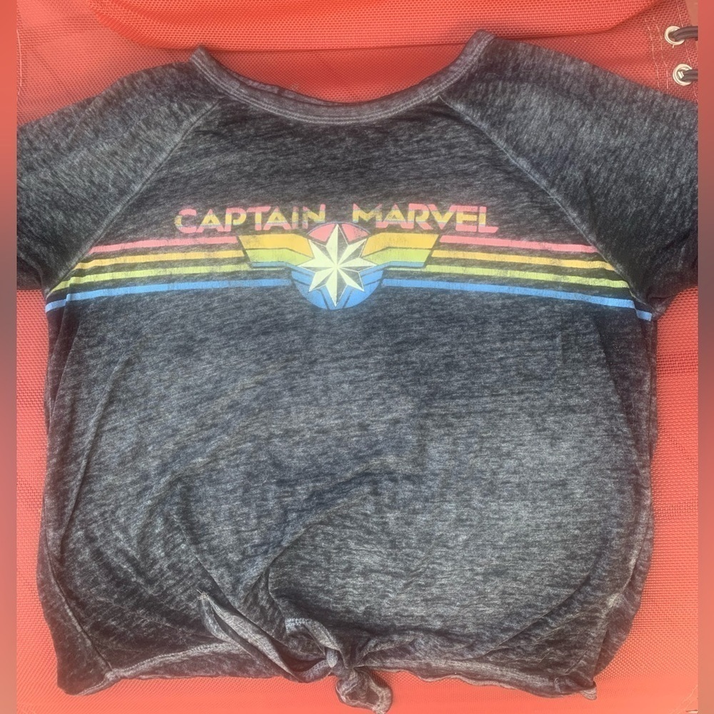 Captain Marvel - XS - sheer tie front shirt